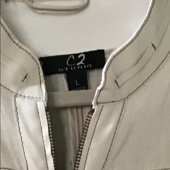 Jacket - Picture 2 of 3